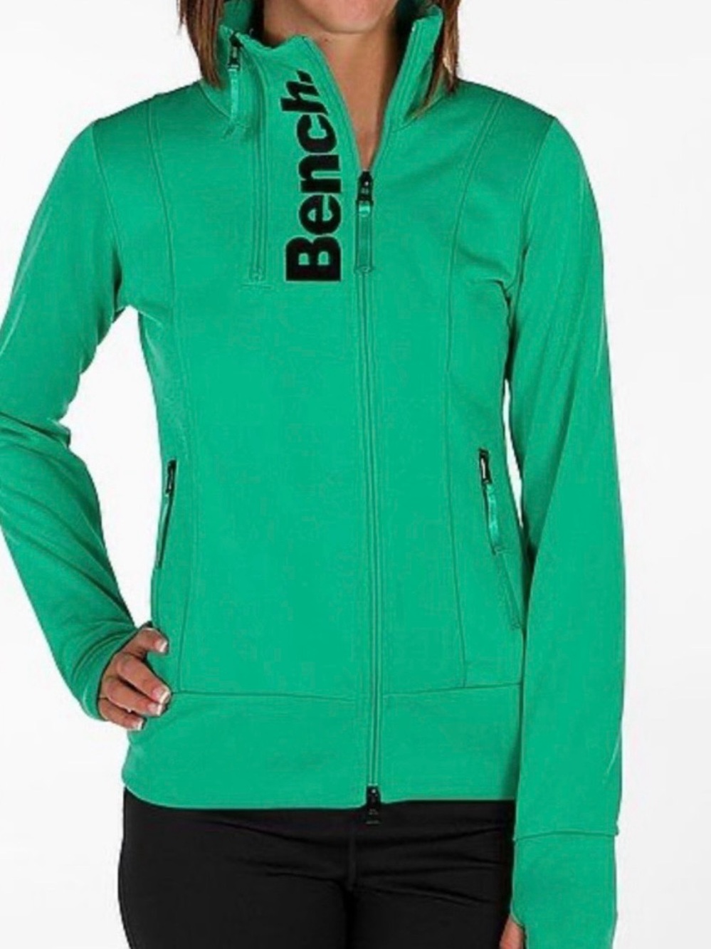 Bench Sporty Sandstone Tricot
Jacket in peacock green Size Large